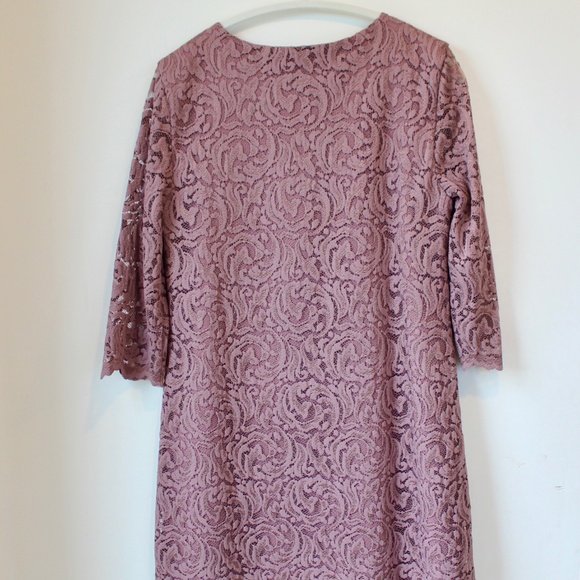 Garnet Hill Lace dress - Picture 2 of 4
